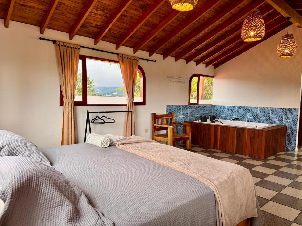 Hotel Campestre Alto Lindo En Guatape Luaran gambar