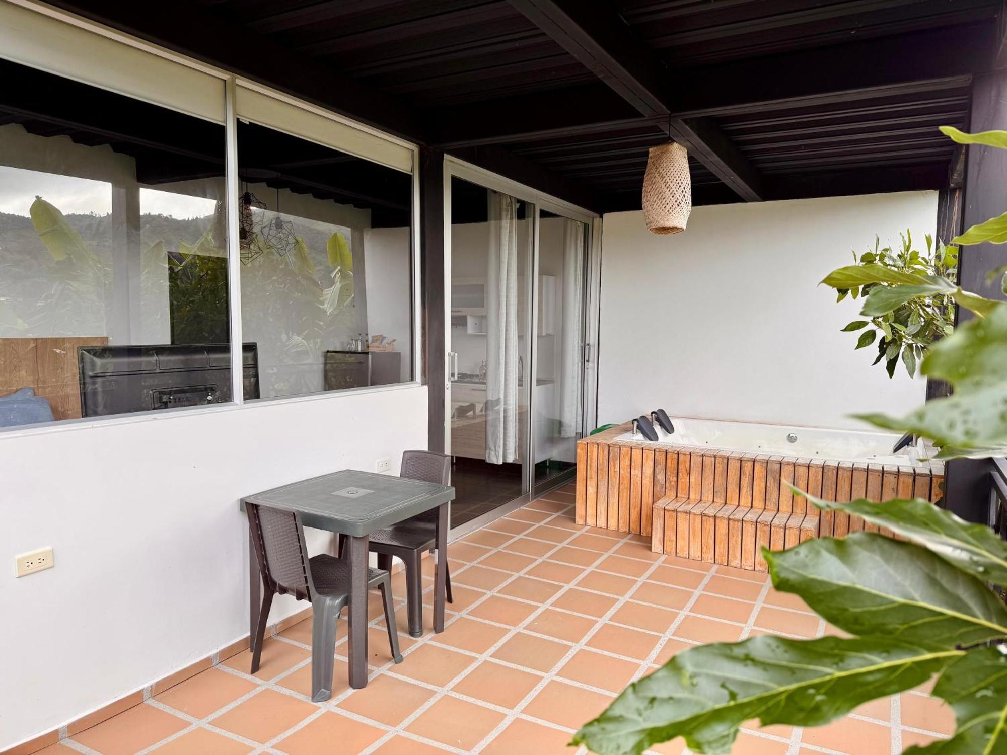 Hotel Campestre Alto Lindo En Guatape Luaran gambar